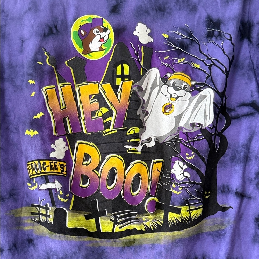 Buc-ees Purple Tie-Dye Halloween T-Shirt - Picture 5 of 5